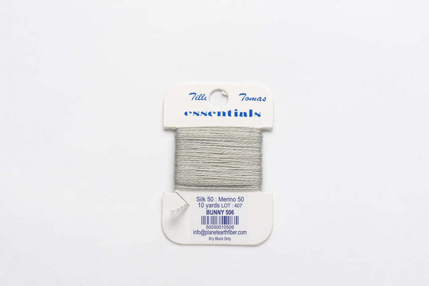 Tilli Tomas | Essentials Cards | 506 Bunny | Thread