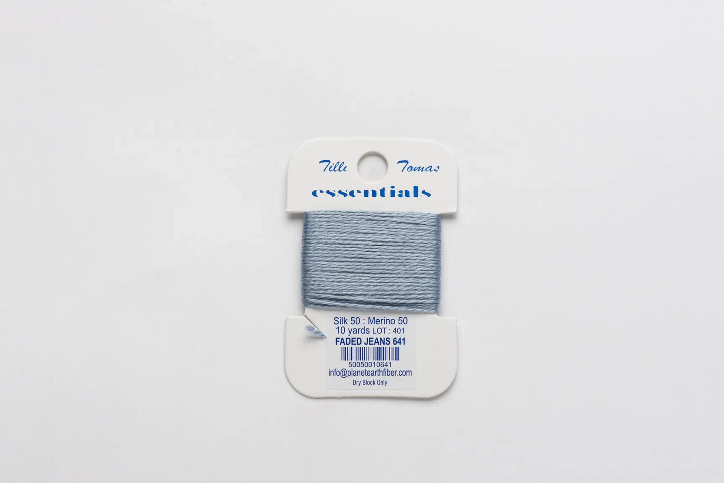 Tilli Tomas | Essentials Cards | 641 Faded Jeans | Thread