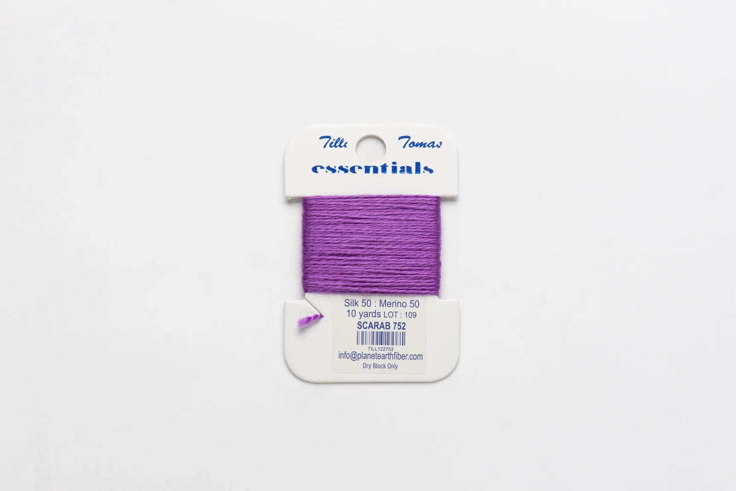 Tilli Tomas | Essentials Cards | 752 Scarab | Thread