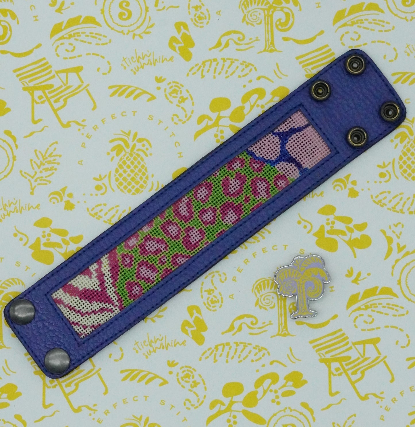 Voila | Snaplette Bracelets | Dark Blue Leather with Pink Leopard Design | Self- Finishing