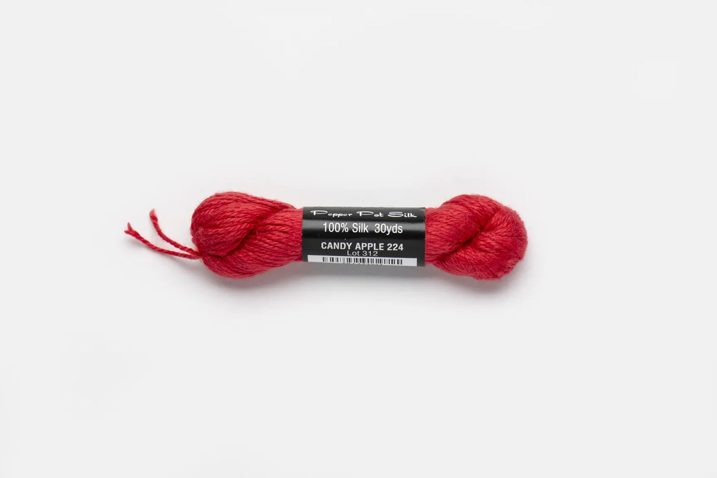 Tilli Tomas | Pepper Pot Silk | 224 Candy Apple | Thread