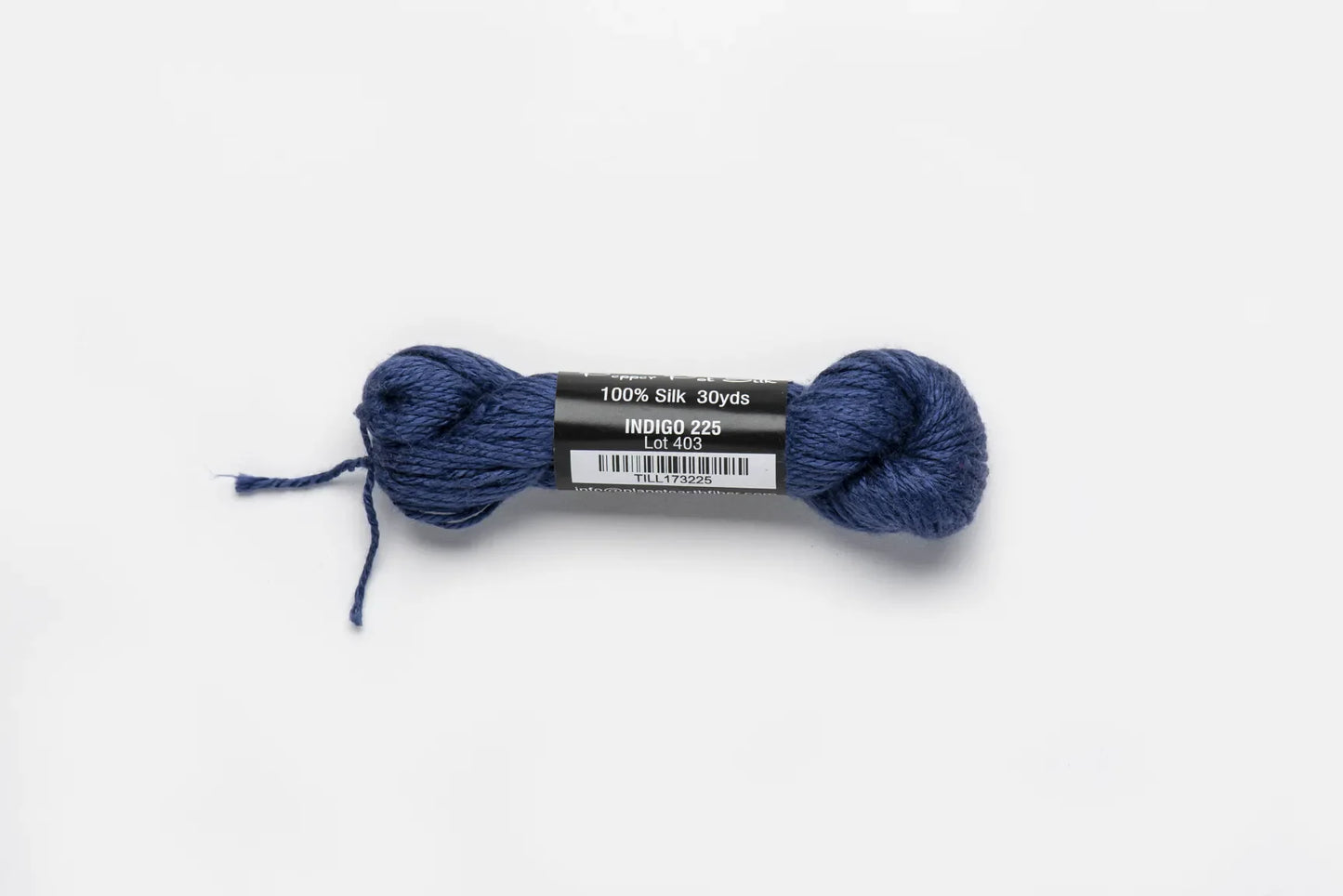 Tilli Tomas | Pepper Pot Silk | 225 Indigo | Thread