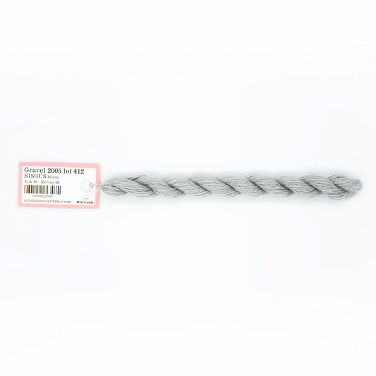 Tilli Tomas | Bisous | 2005 Gravel | Thread