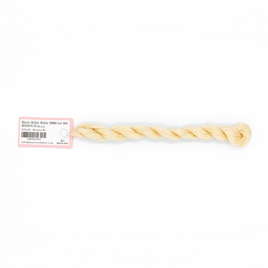 Tilli Tomas | Bisous | 2069 Here Kitty Kitty | Thread