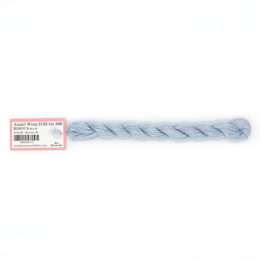 Tilli Tomas | Bisous | 2132 Angel Wing | Thread