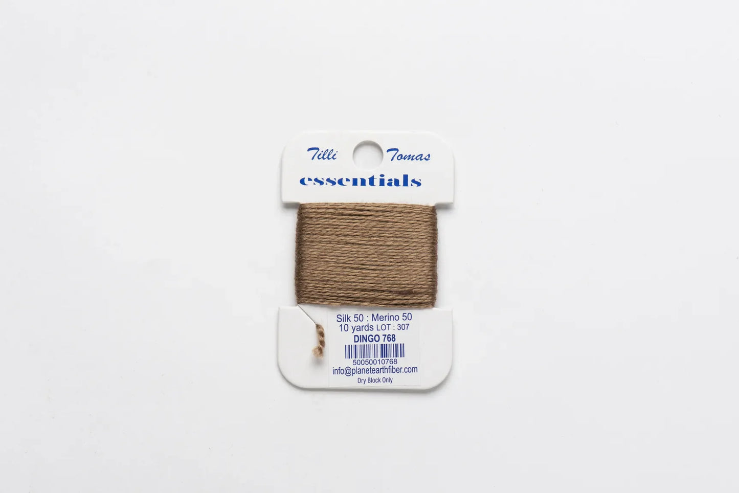 Tilli Tomas | Essentials Cards | 768 Dingo | Thread