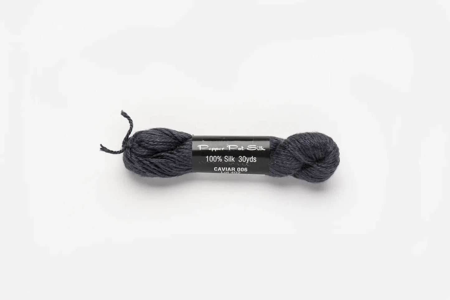 Tilli Tomas | Pepper Pot Silk | 006 Caviar | Thread