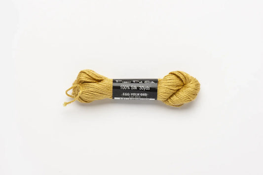 Tilli Tomas | Pepper Pot Silk | 040 Egg Yolk | Thread