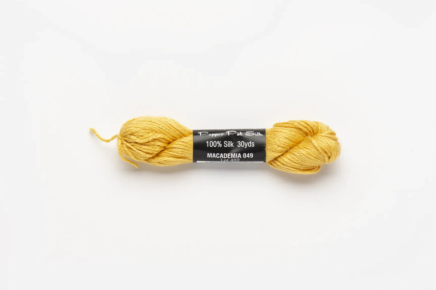 Tilli Tomas | Pepper Pot Silk | 049 Macademia | Thread
