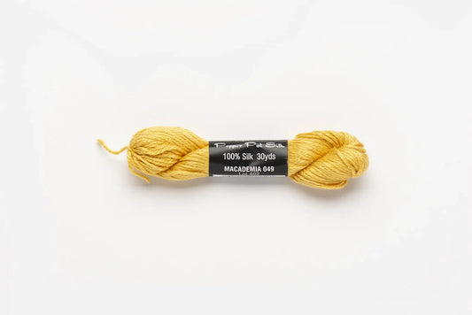 Tilli Tomas | Pepper Pot Silk | 049 Macademia | Thread