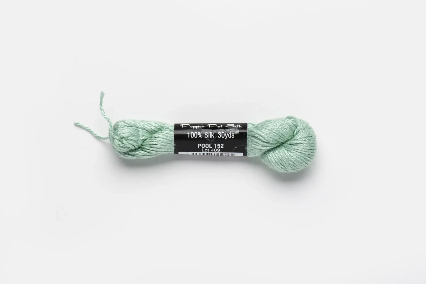 Tilli Tomas | Pepper Pot Silk | 152 Pool | Thread