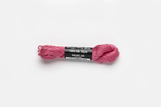 Tilli Tomas | Pepper Pot Silk | 135 Sachet | Thread