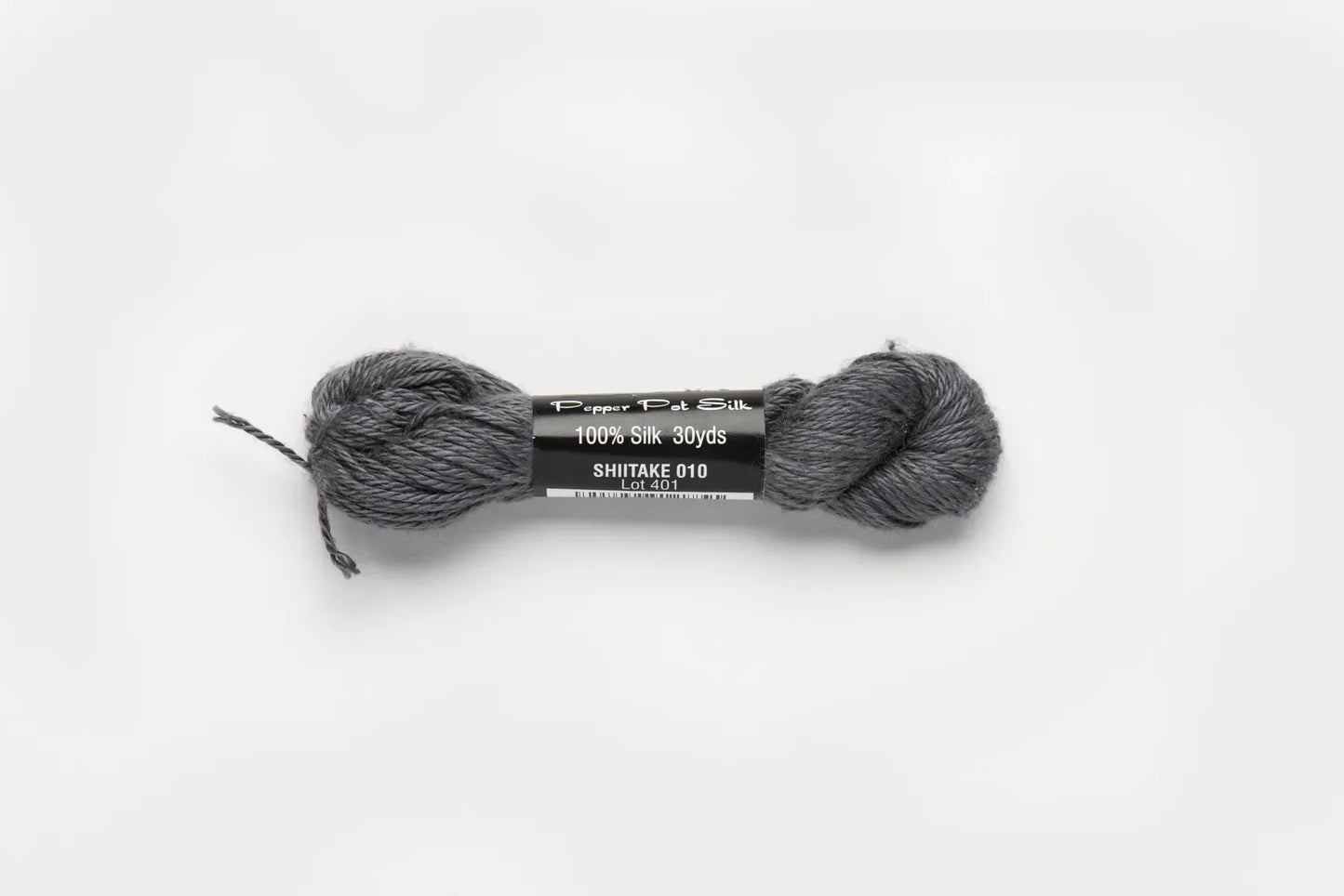 Tilli Tomas | Pepper Pot Silk | 010 Shiitake | Thread